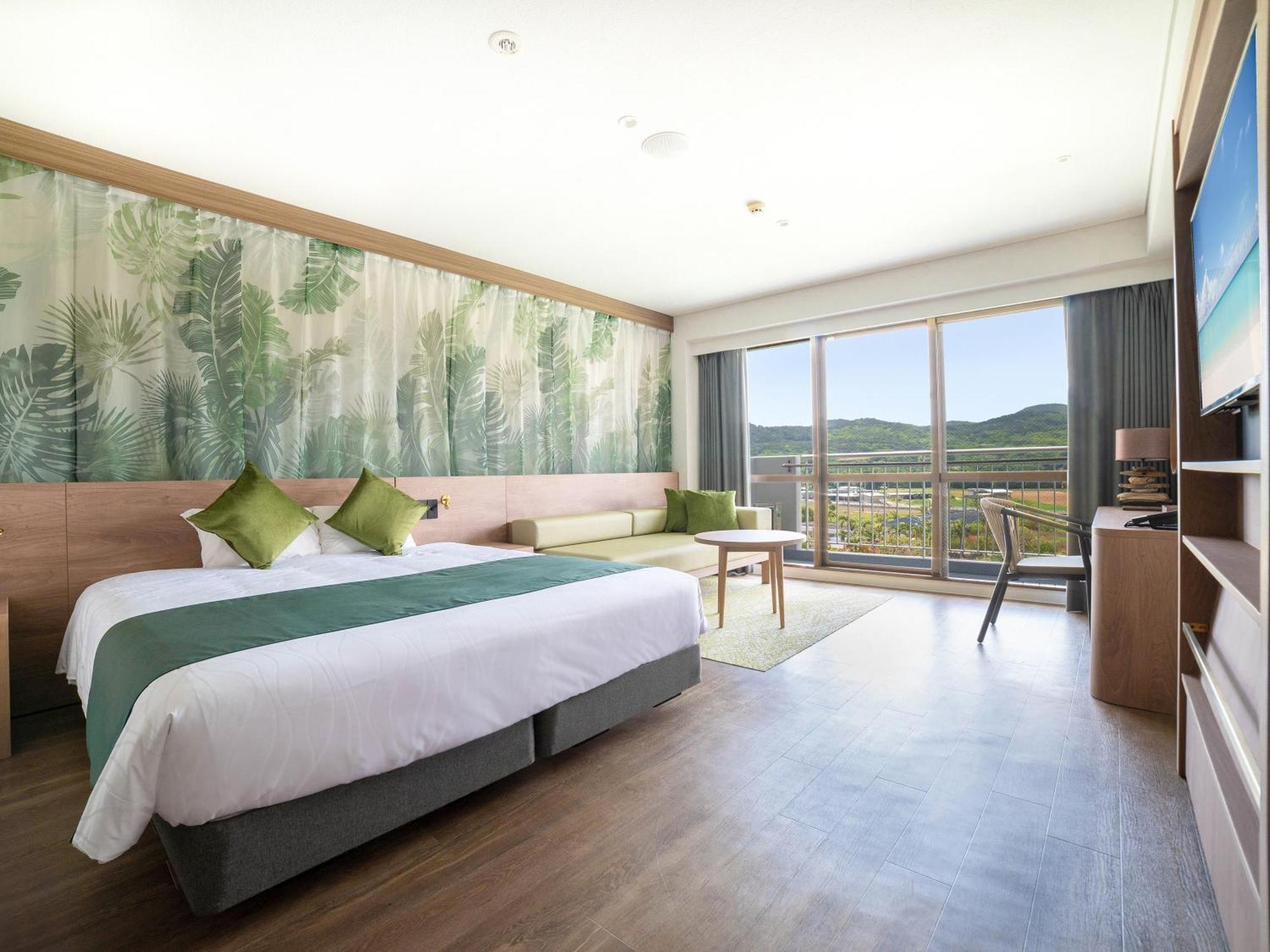 Watermark Hotel Okinawa Kume Island Kumejima Exterior foto