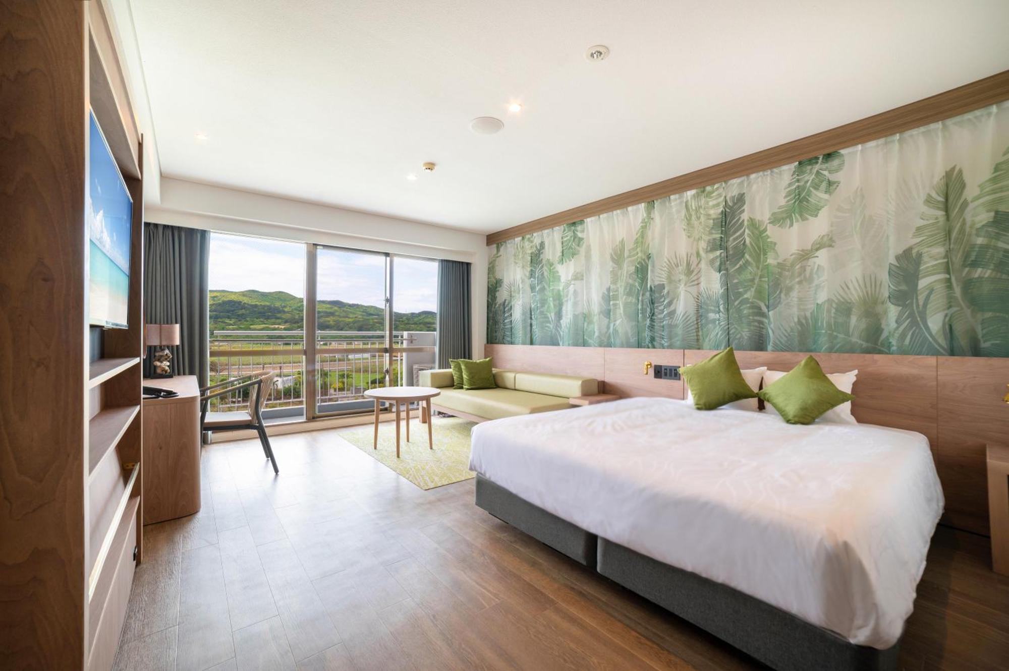 Watermark Hotel Okinawa Kume Island Kumejima Exterior foto