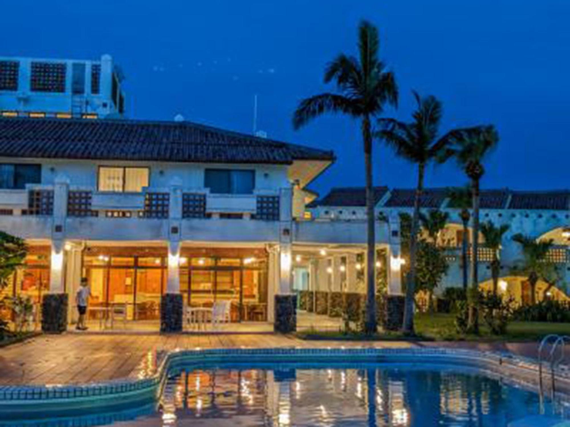 Watermark Hotel Okinawa Kume Island Kumejima Exterior foto